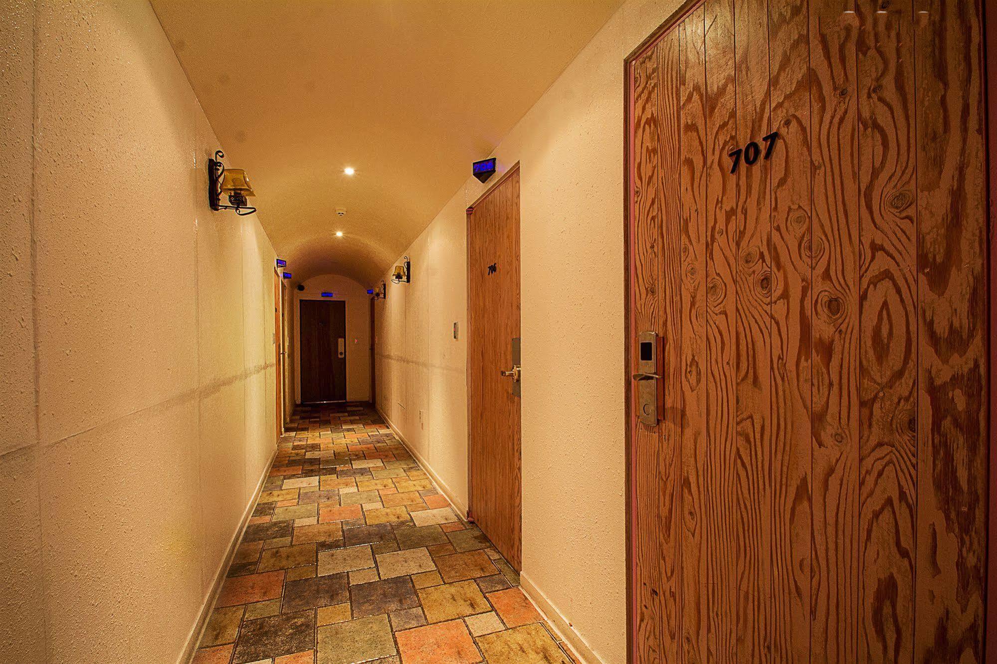 Max Hotel Daejeon Bagian luar foto